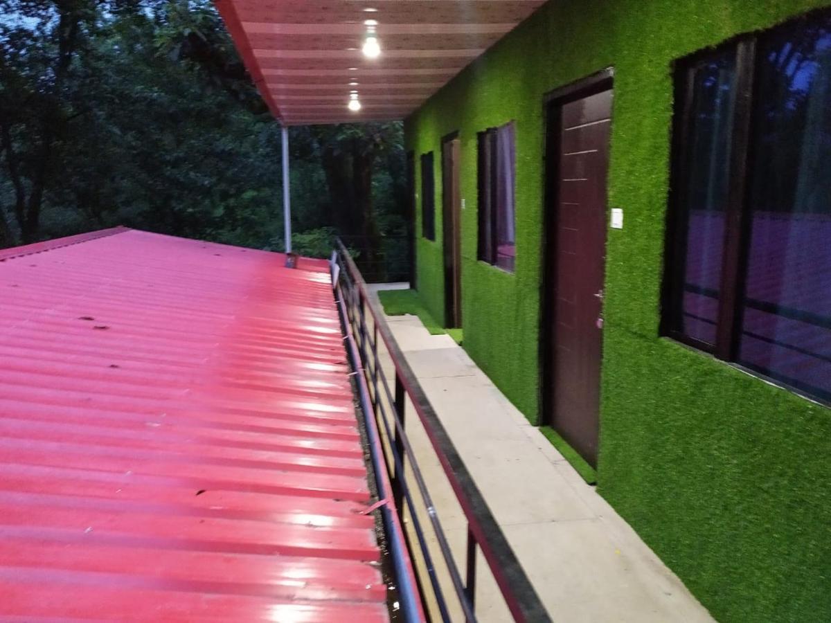 P.K. Resort Kedar Valley Triyuginarayan Road, Sonprayag Trijugi Narayan Exteriör bild